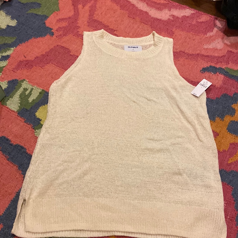 NWT ivory sleeveless knit top